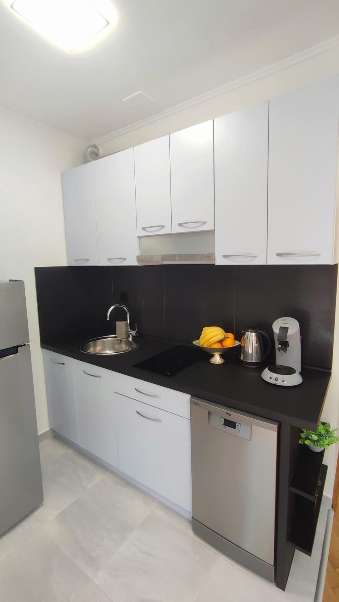 Apartment Paolo By The Beach Znjan Split Exterior photo