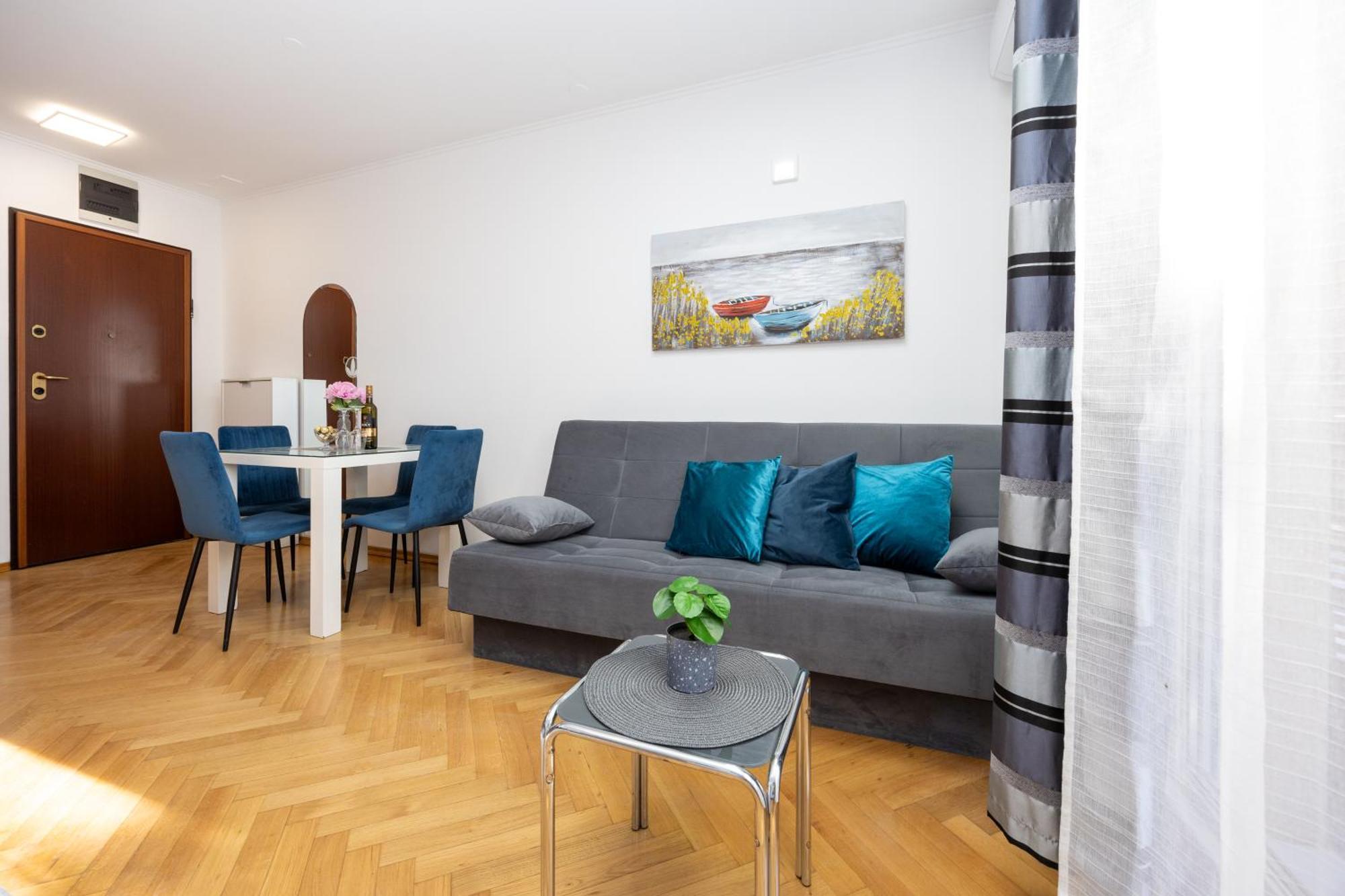 Apartment Paolo By The Beach Znjan Split Exterior photo