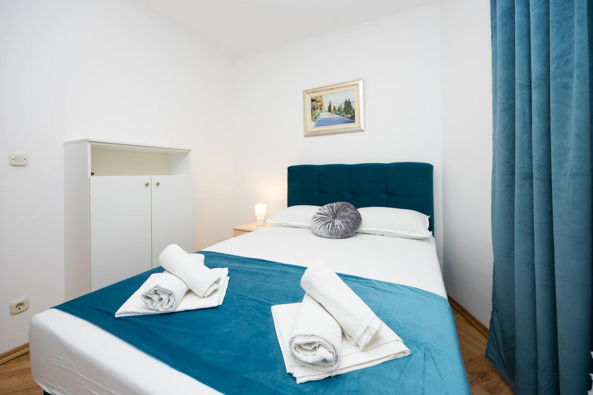 Apartment Paolo By The Beach Znjan Split Exterior photo